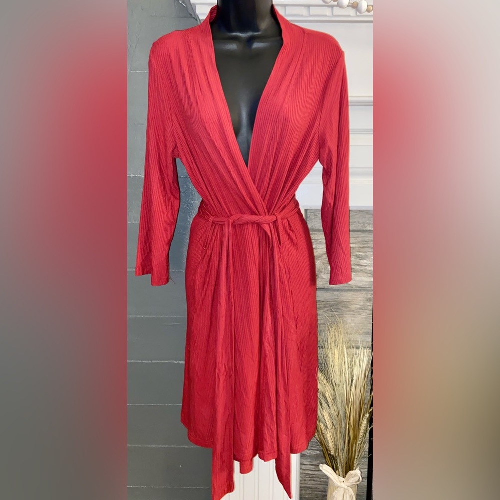 NWT posh peanut dark red ribbed robe